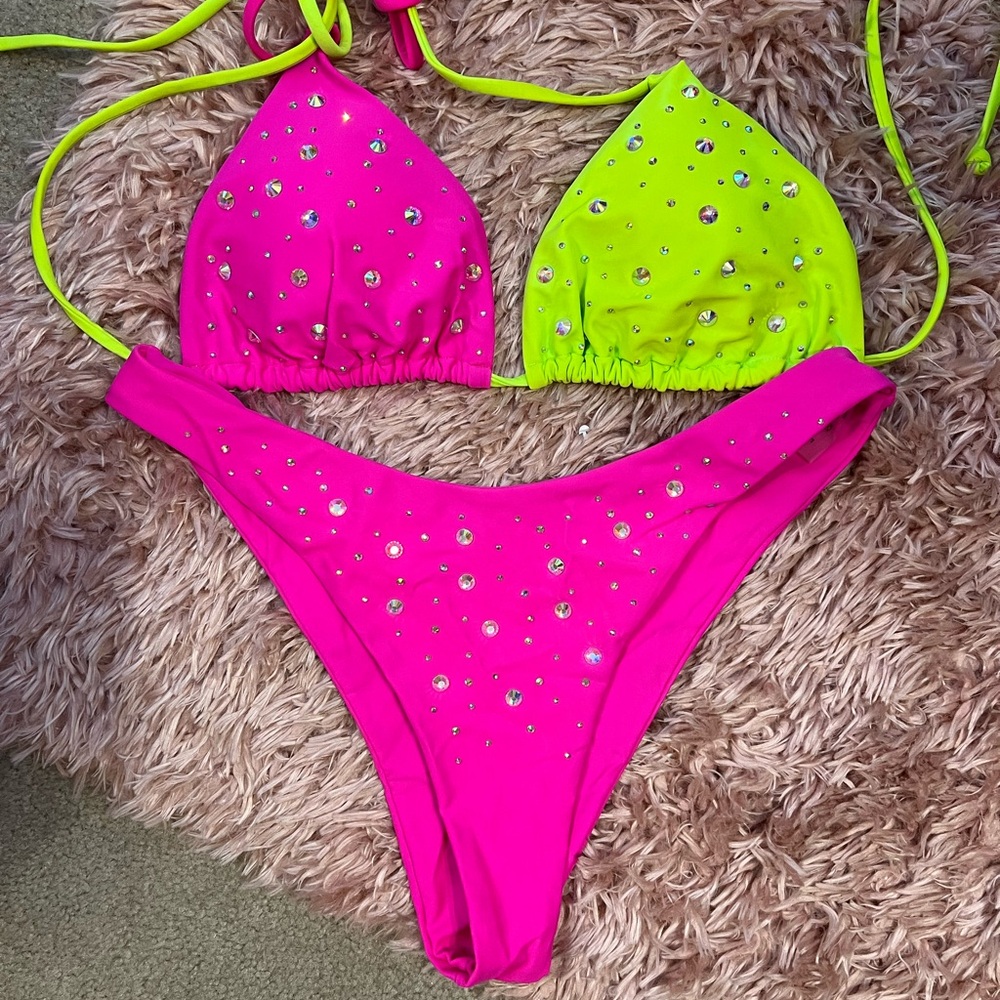 SHEIN Neon Pink and Yellow rhinestones sparkle Bikini size L